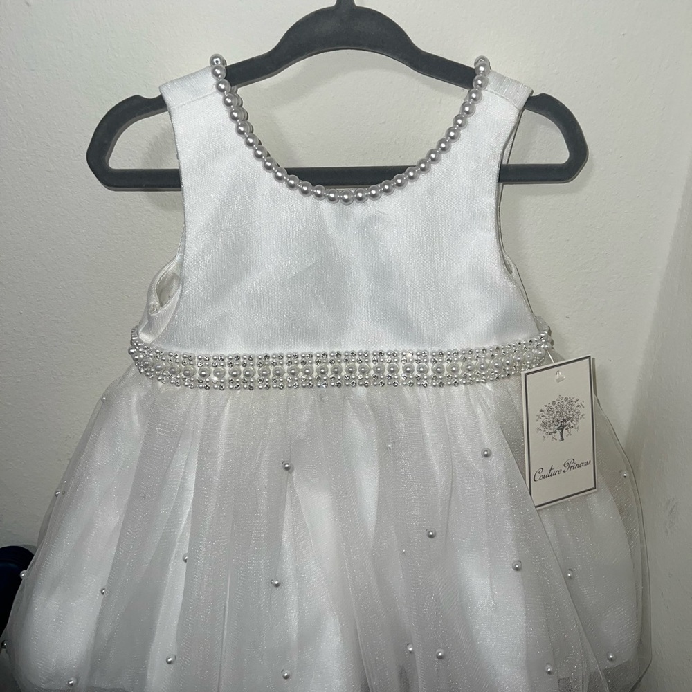 Elegant White Dress baby girl